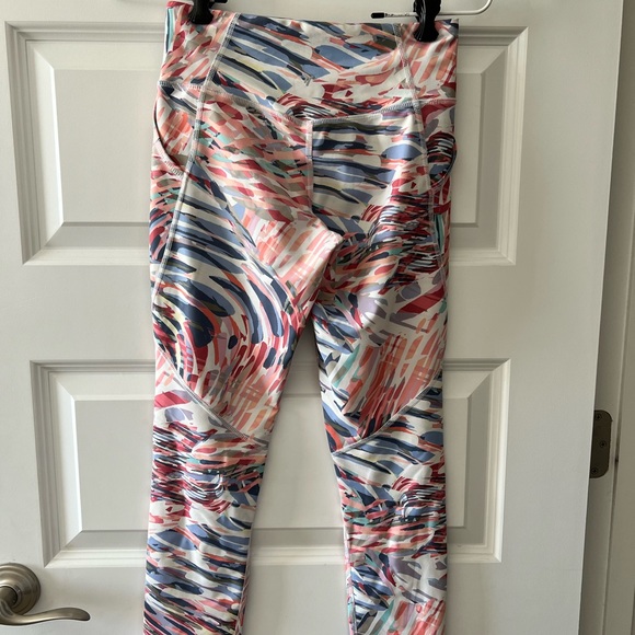 High-Waisted PowerSoft 7/8 Leggings for Girls Pastel Print Size Large 10-12 - Picture 8 of 11